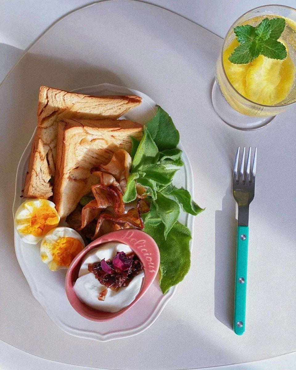 10-teiliges modernes französisches Besteckset mit Nieten – Essbesteck im Bistrot-Stil
