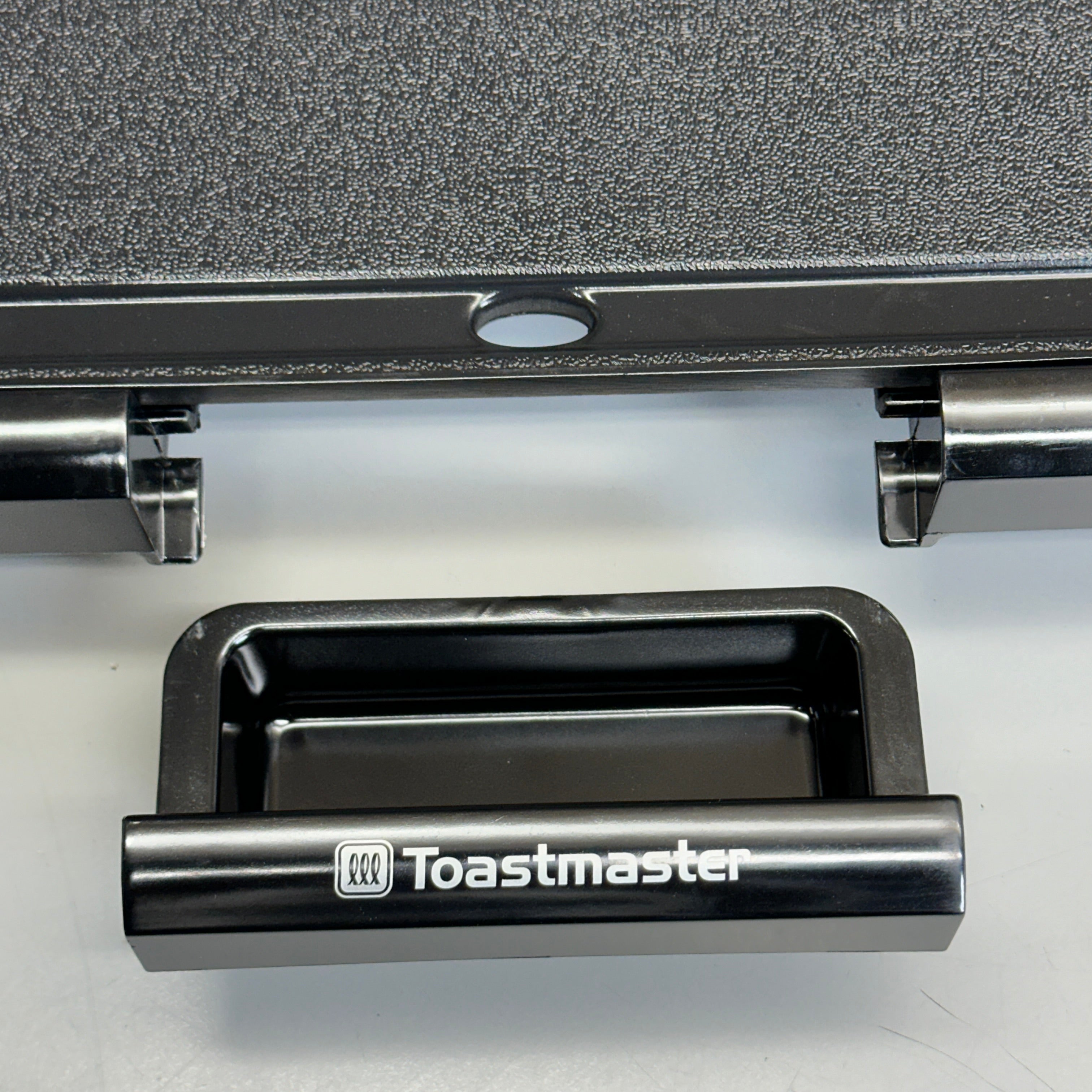 Toastmaster 10x16" Electric Griddle – Black