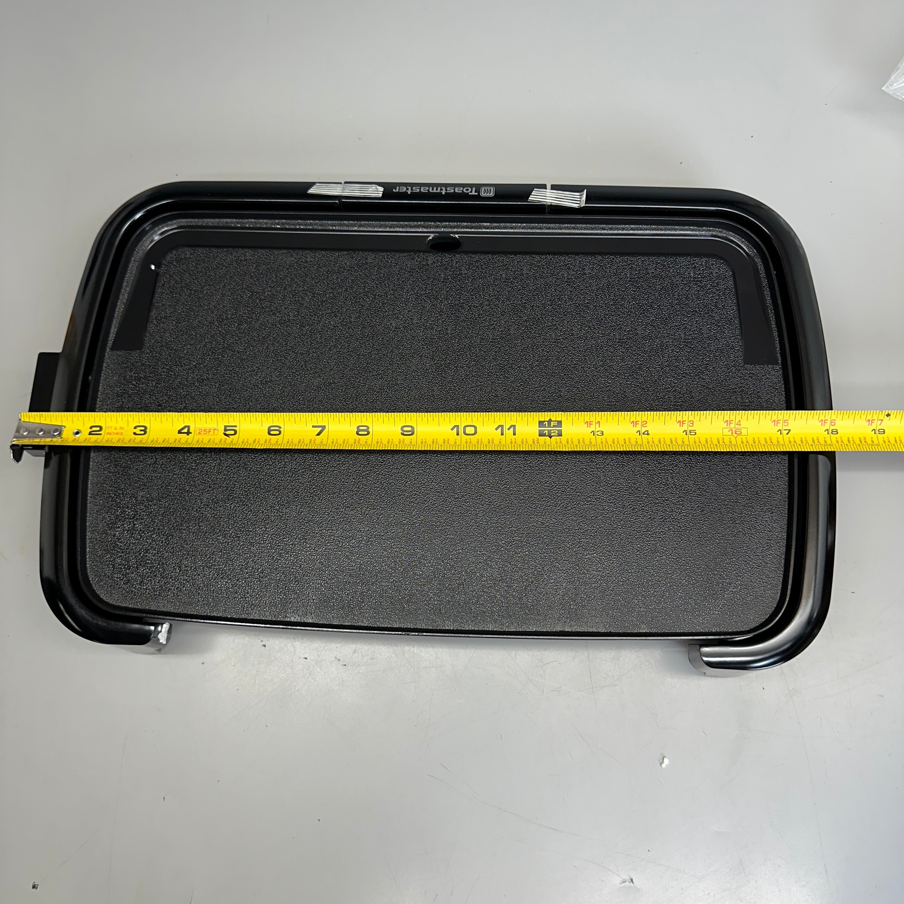 Toastmaster 10x16" Electric Griddle – Black