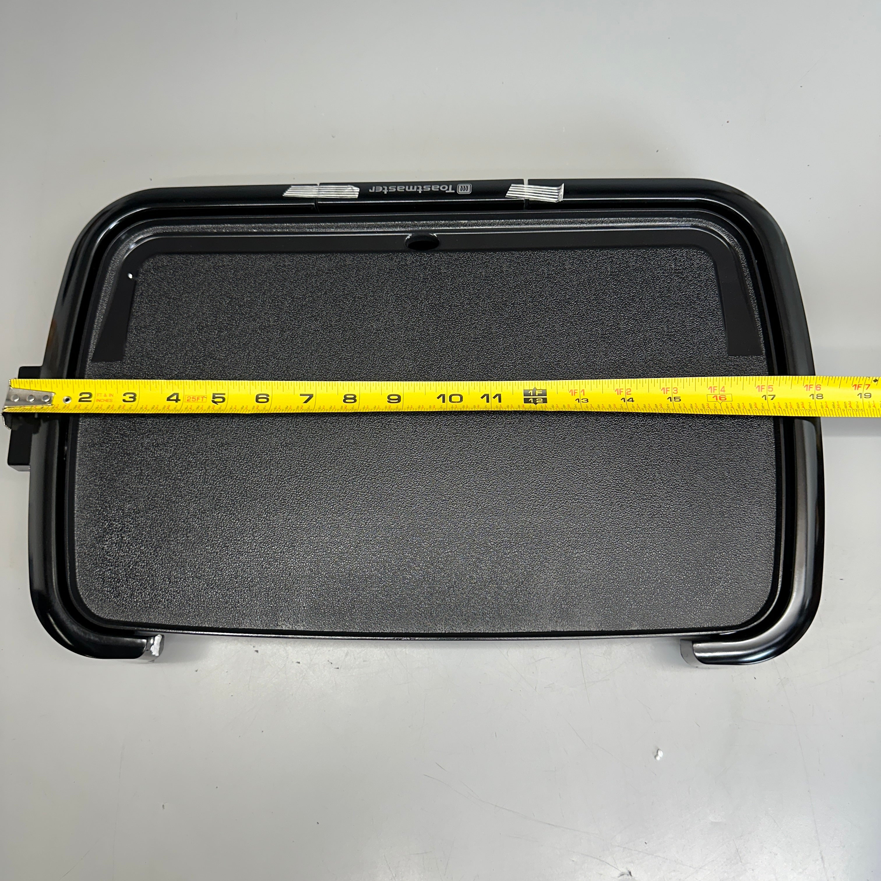 Toastmaster 10x16" Electric Griddle – Black