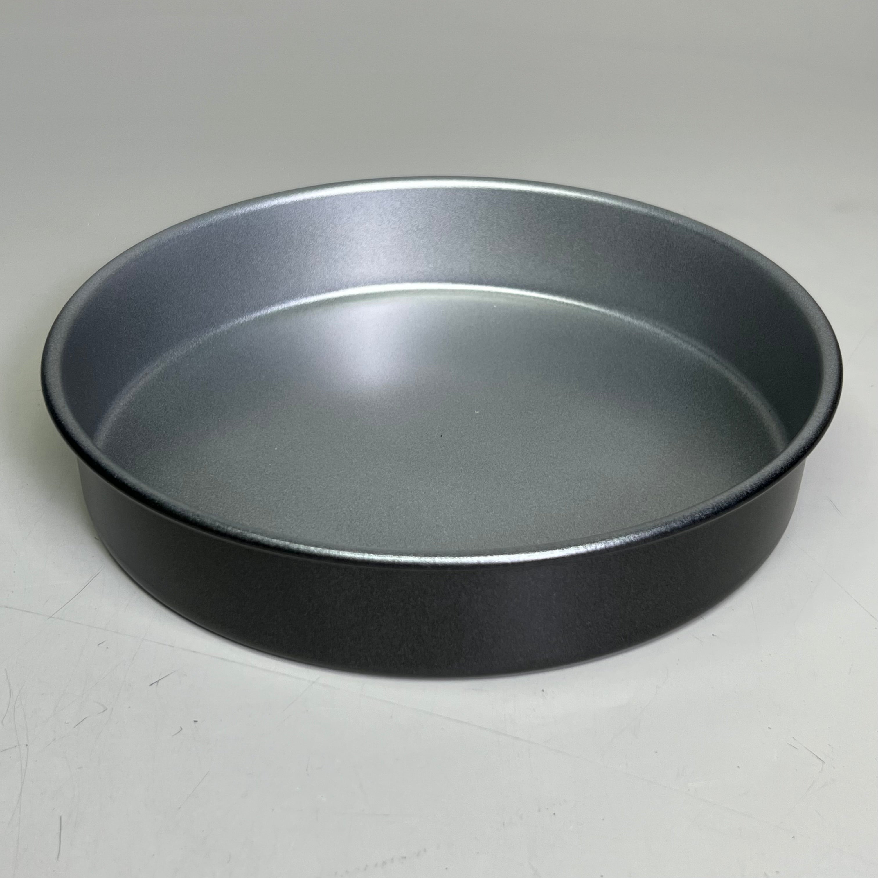 Cuisinart 6-Piece Nonstick Bakeware Set – Grey MB-6S