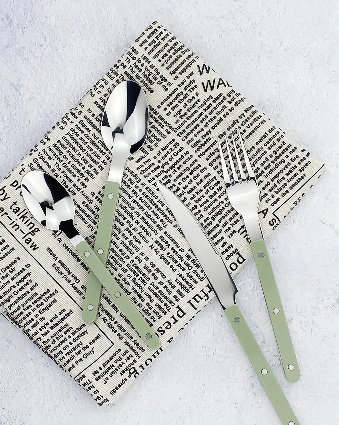 Elegant Modern Nordic Flatware Set of 8 – Bistrot Rivet Style