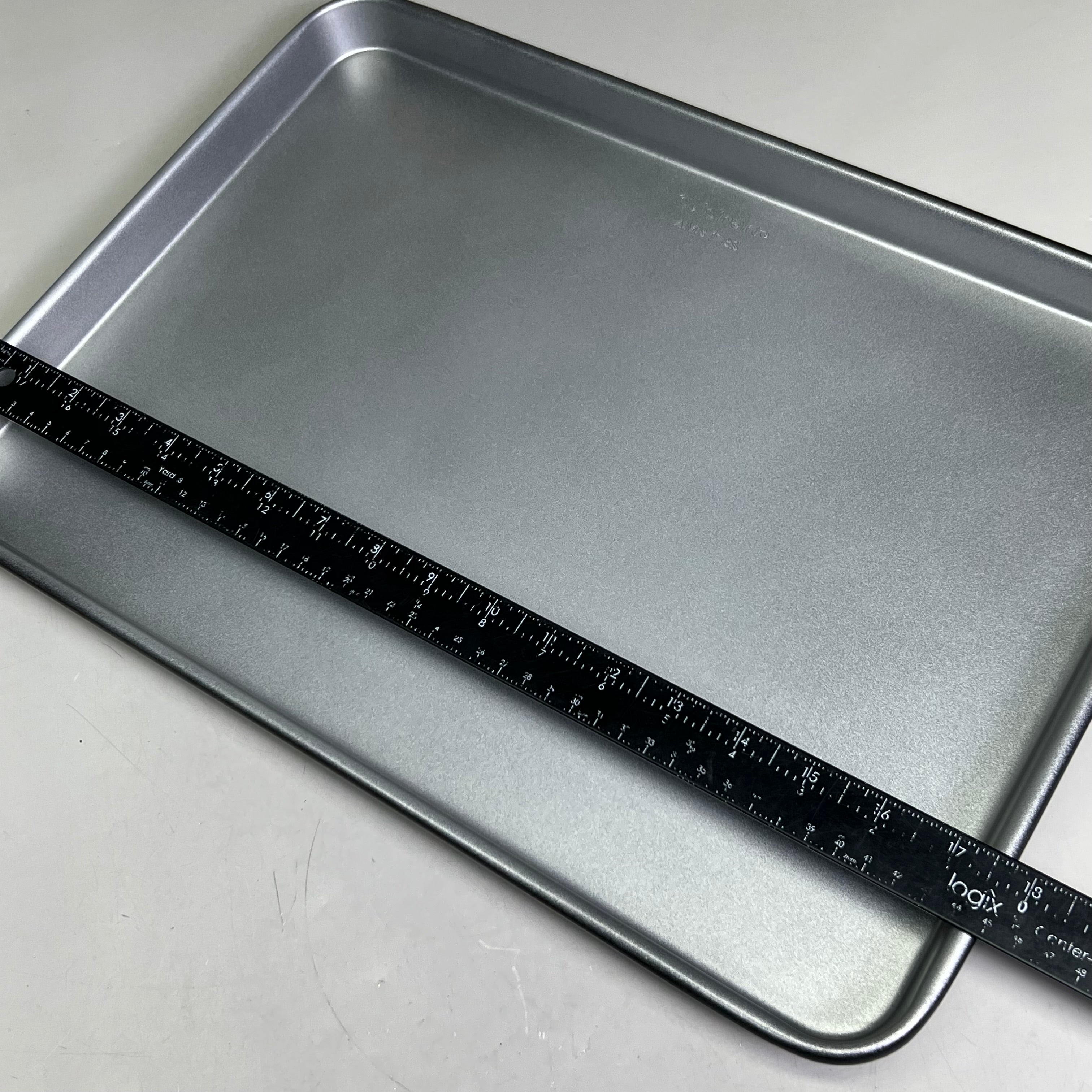 Cuisinart 6-Piece Nonstick Bakeware Set – Grey MB-6S