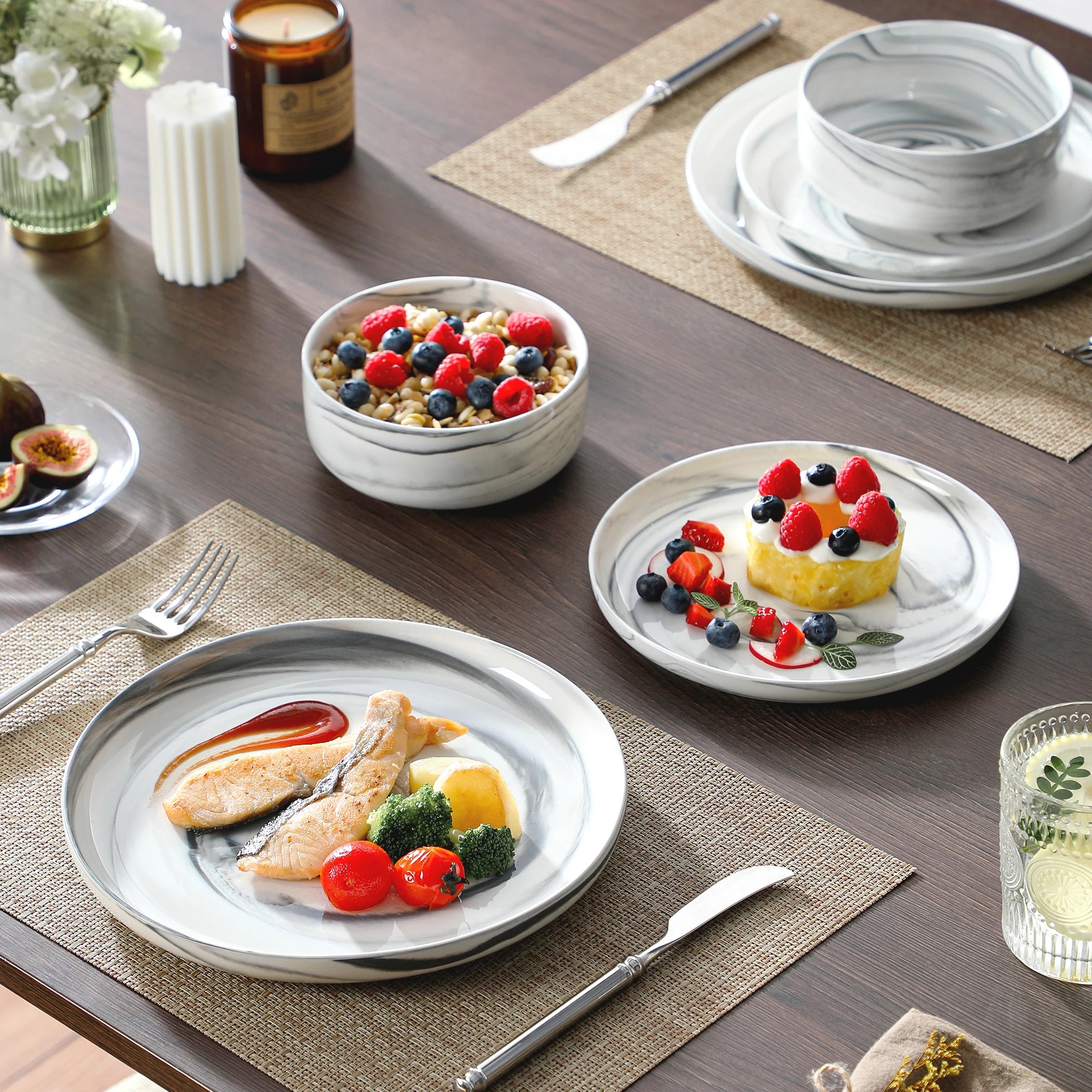 MALACASA Luna series 24-Piece Marble Porcelain Dinnerware Set with 8 Pcs Dinner/Dessert Plates,Bowl Tableware Set Service for 4