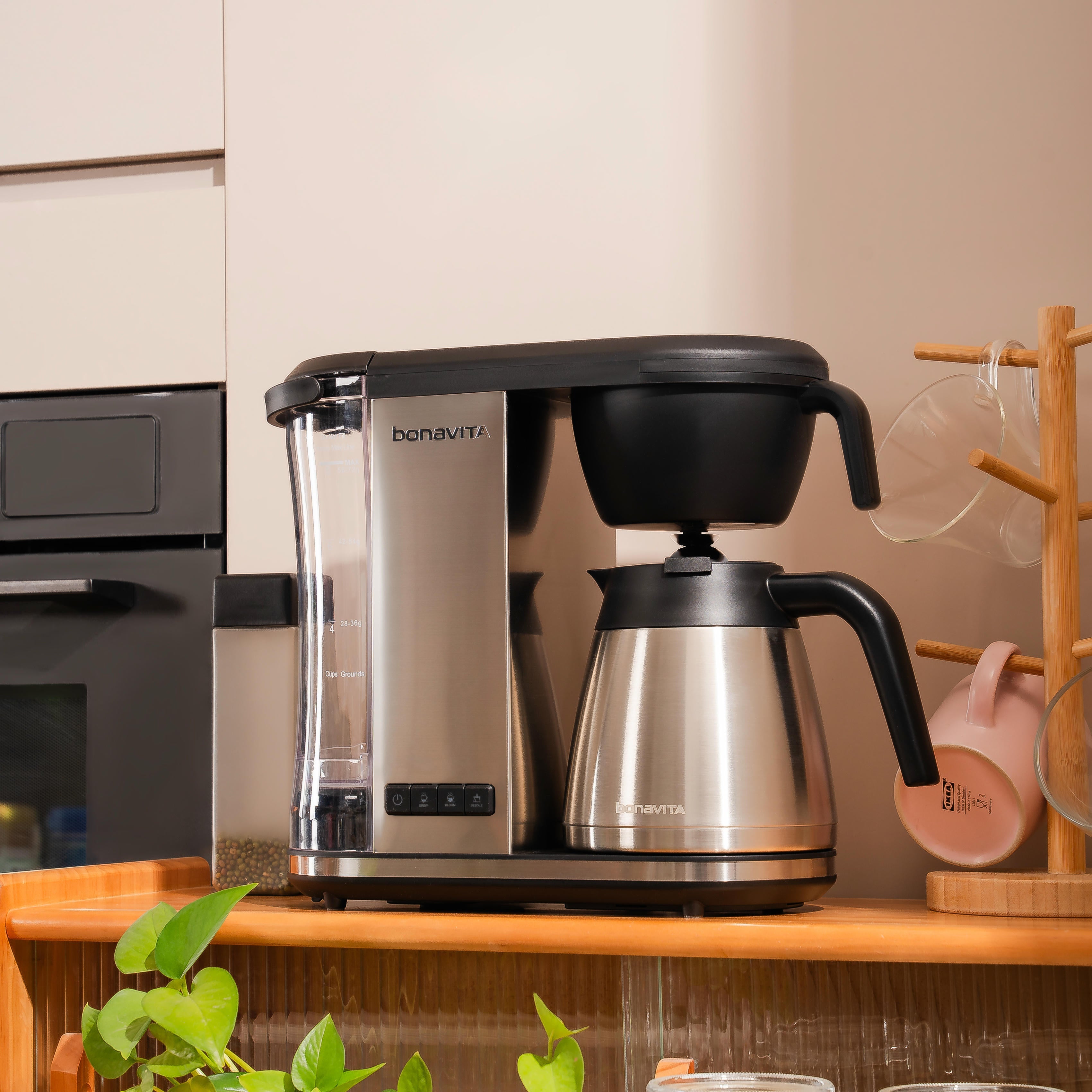 Enthusiast 8-Cup Drip Coffee Brewer with Thermal or Glass Carafe – 1.3L