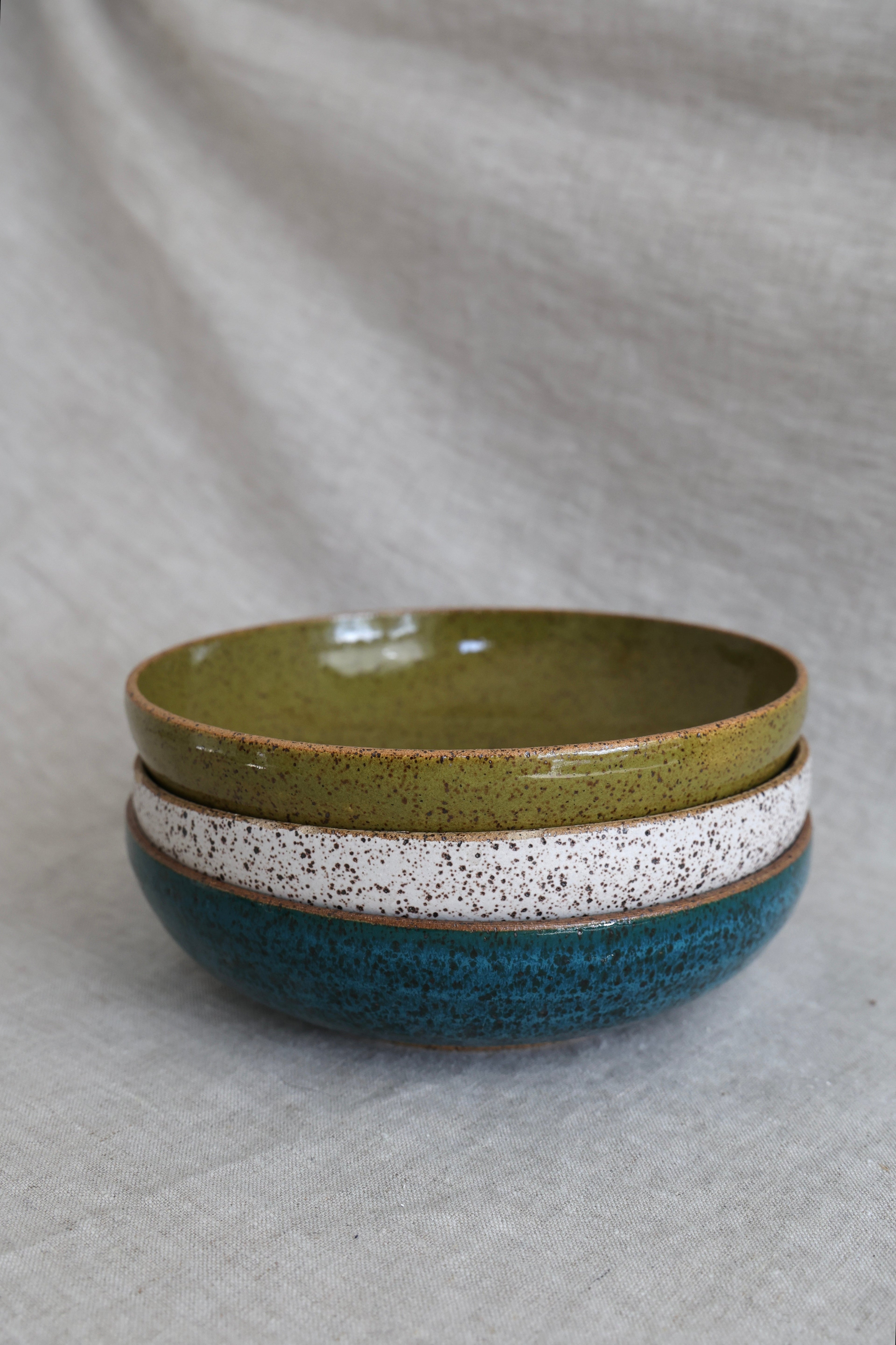 Handmade Ceramic Bowls – Minimalist Pottery, Made to Order