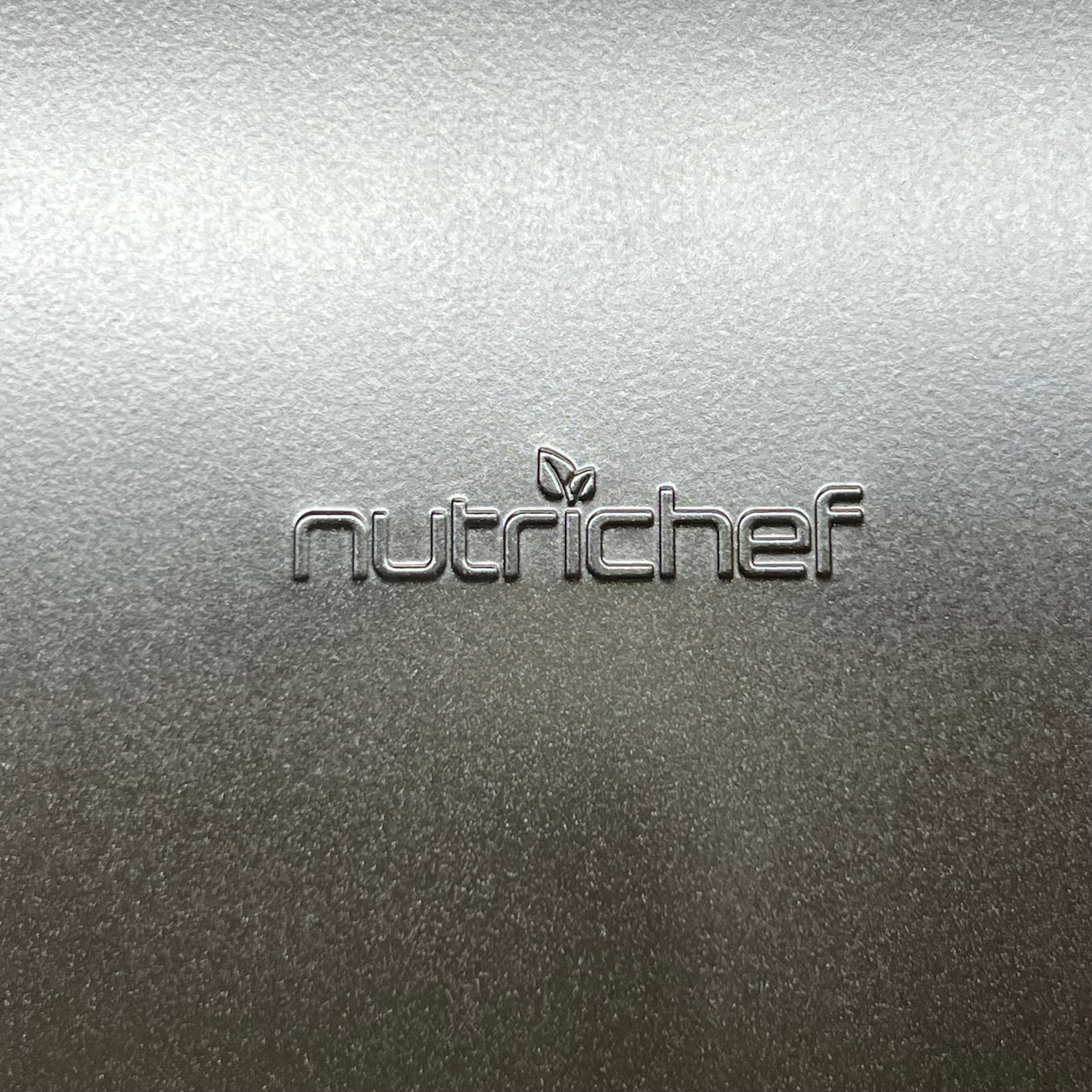 NutriChef 8-Piece Nonstick Stackable Bakeware Set – NCBKSTK9