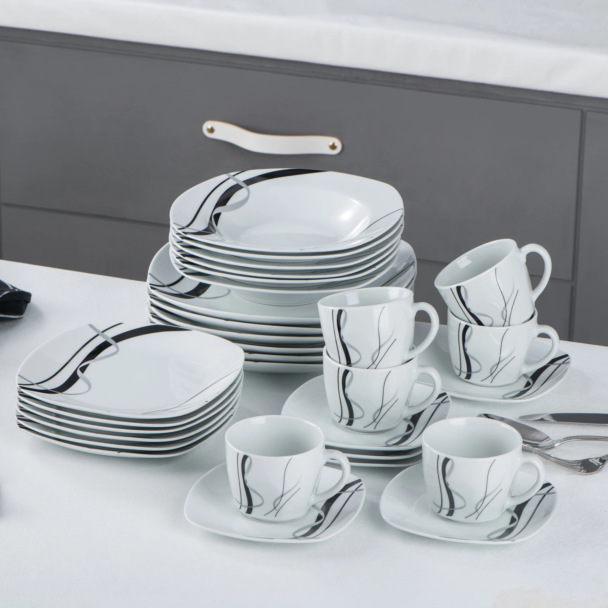 VEWEET FIONA 30/60 Piece Black Lines Porcelain Ceramic Tableware Set with Dessert Plates/Soup Plates/Dinner Plates/Cups/Saucers