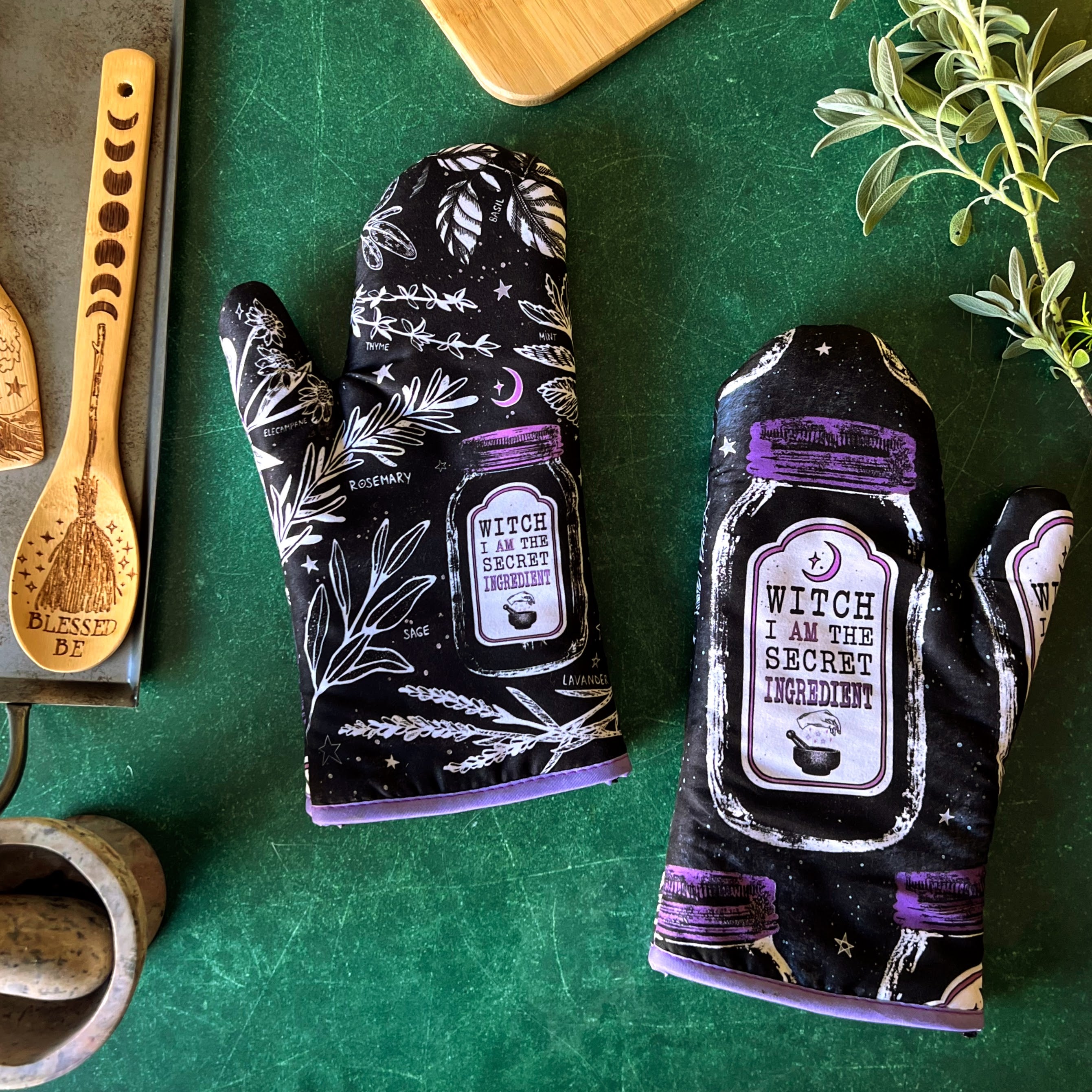 Kitchen Witch Oven Mitt Set – Heat Resistant Baking Gloves