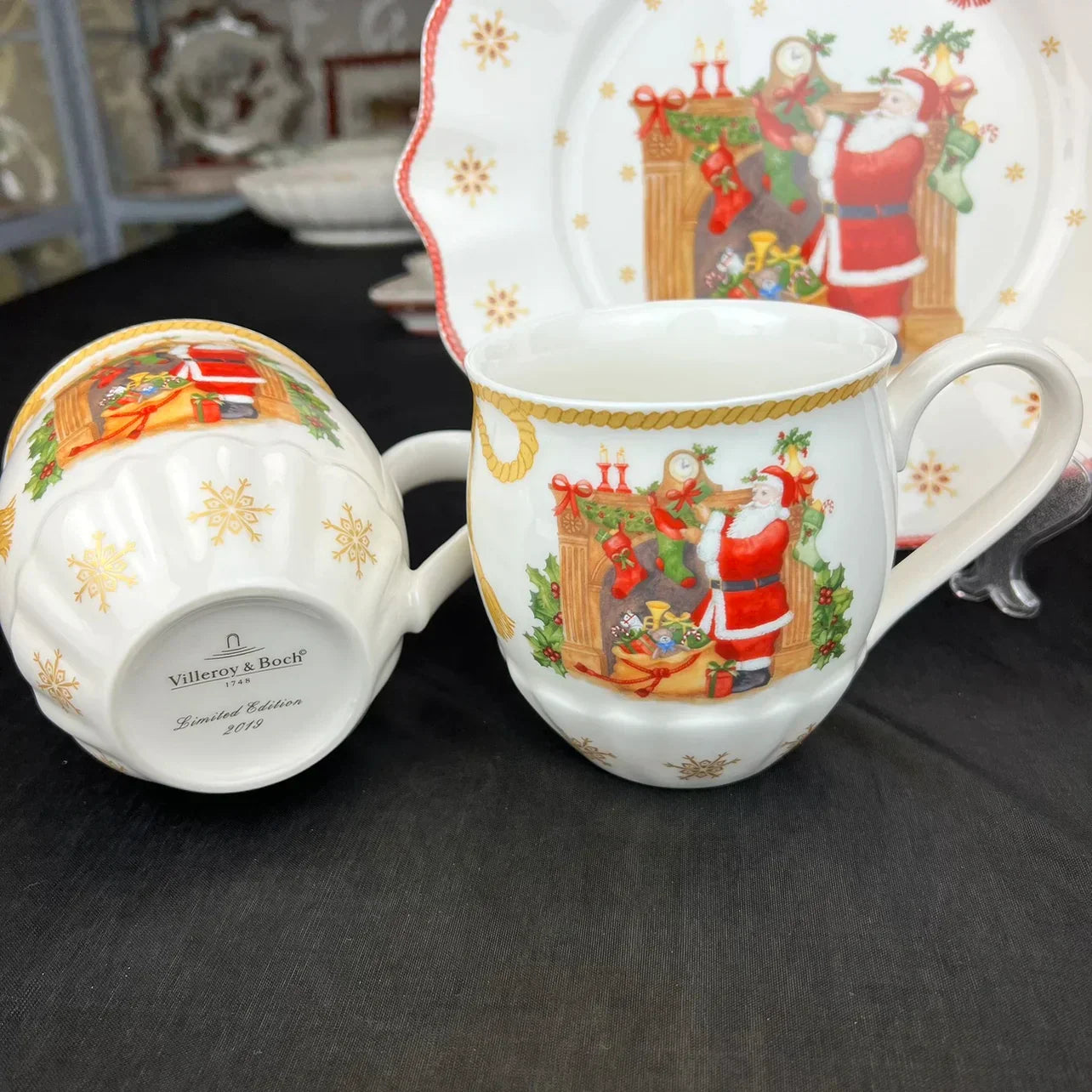 DecorBites™ Weihnachtsgeschirr-Set: Teller, Tablett, Tassen, Schalen und Schüsseln