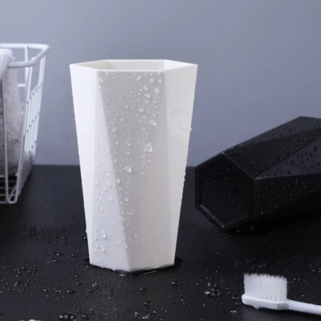 Plastic Mouthwash Cup 300ML Portable Teeth Brushing Cup Bathroom Wash Cups Household Hotel Bathroom Accessories