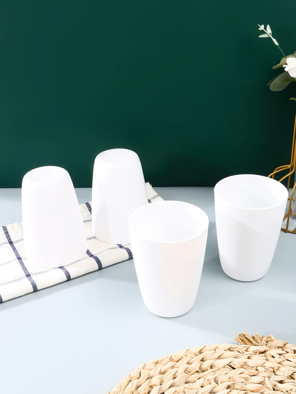 2/4/6pcs Reusable plastic cups Suitable for home kitchens office workers school picnics camping RV drinks milk tea
