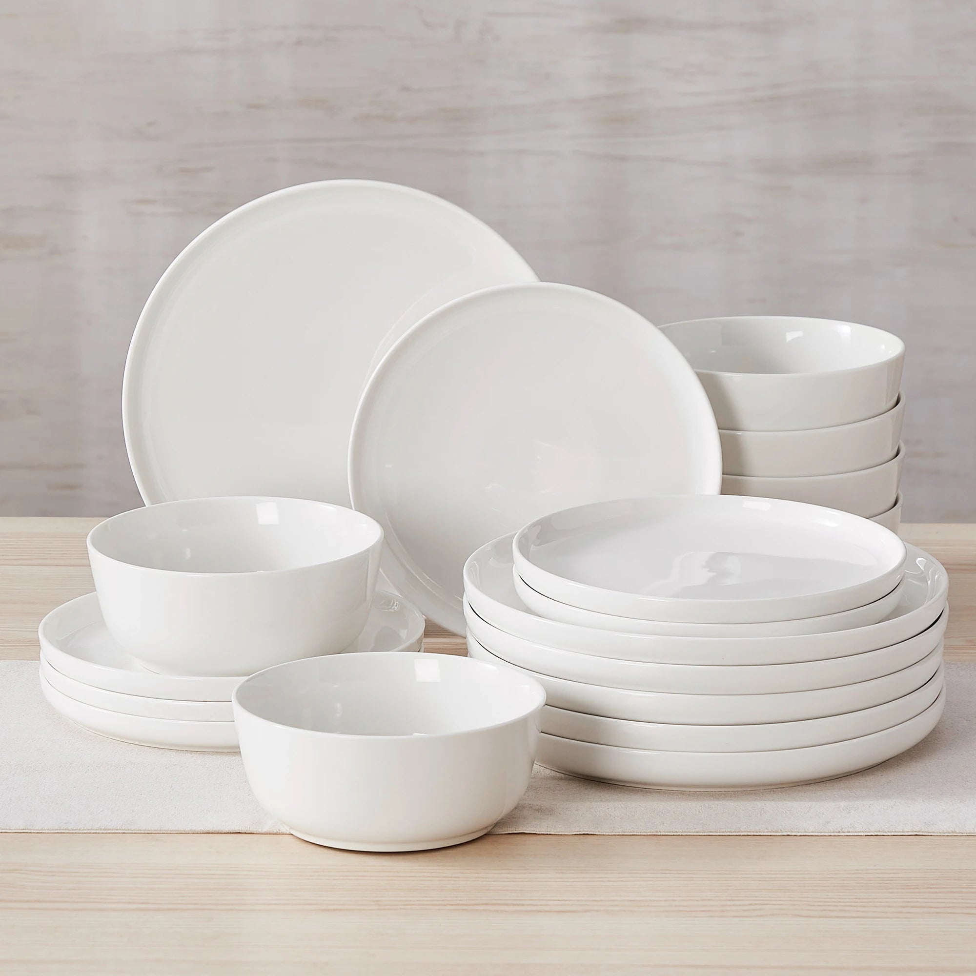 MALACASA 12/16/18/24 PCS Porcelain Plates Dinnerware Sets Ceramic Plates Set with 4/6 PCS Dinner Plate/Dessert/Cereal Bowl/Soup