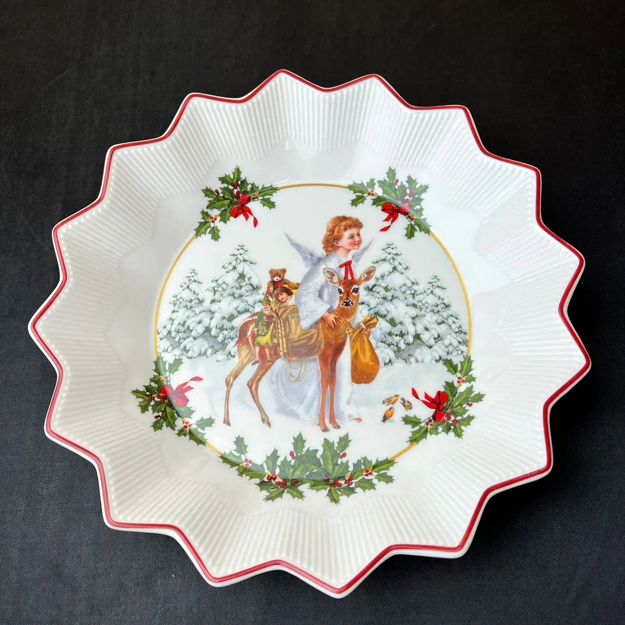 DecorBites™ Weihnachtsgeschirr-Set: Teller, Tablett, Tassen, Schalen und Schüsseln