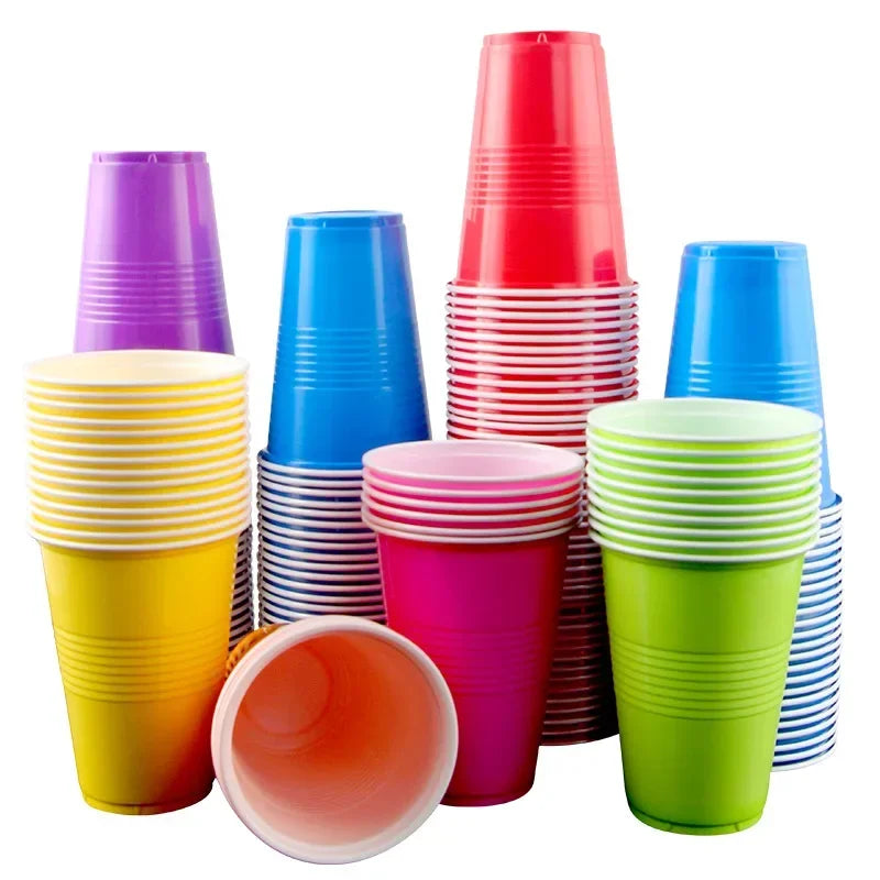 50Pcs Plastic Party Cups 16-Ounce Plastic Water Cups Recyclable Red Blue Cups with Fill Lines for Drinks BBQ Picnic Party