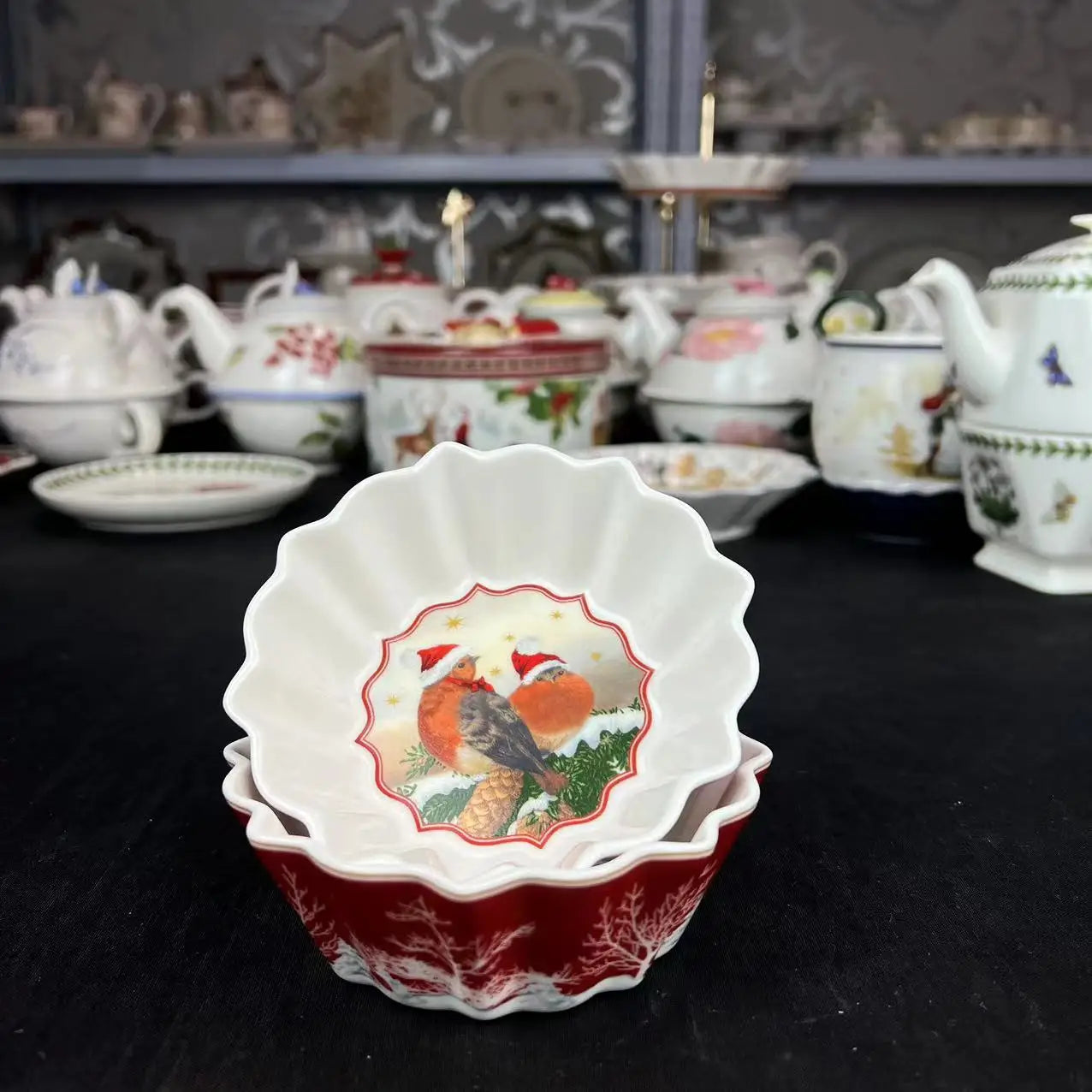 DecorBites™ Weihnachtsgeschirr-Set: Teller, Tablett, Tassen, Schalen und Schüsseln