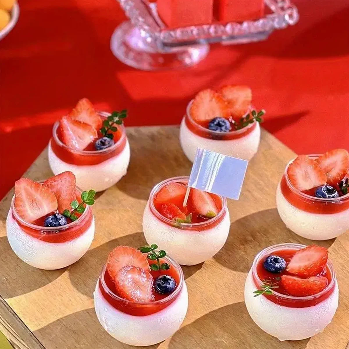Round Small Plastic Dessert Cups Mini Clear Plastic Bowls, Recyclable, Shatter Resistant, Clear Plastic Plastic Salad Bowls