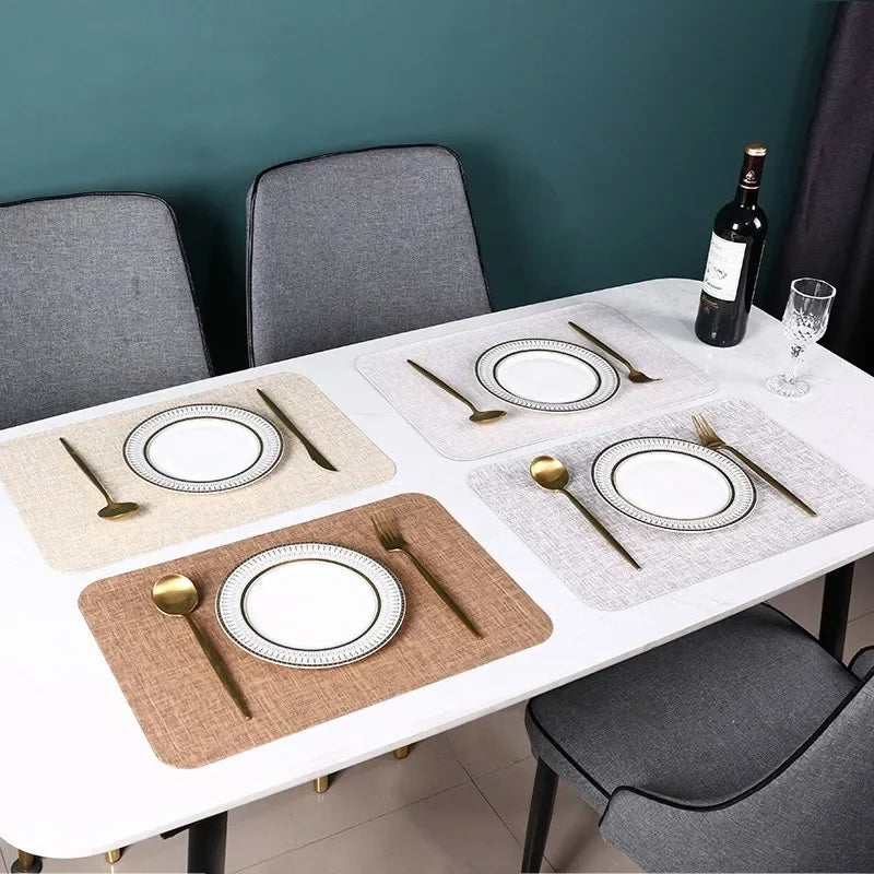 DecorBites Christmas Placemat & Coaster Set