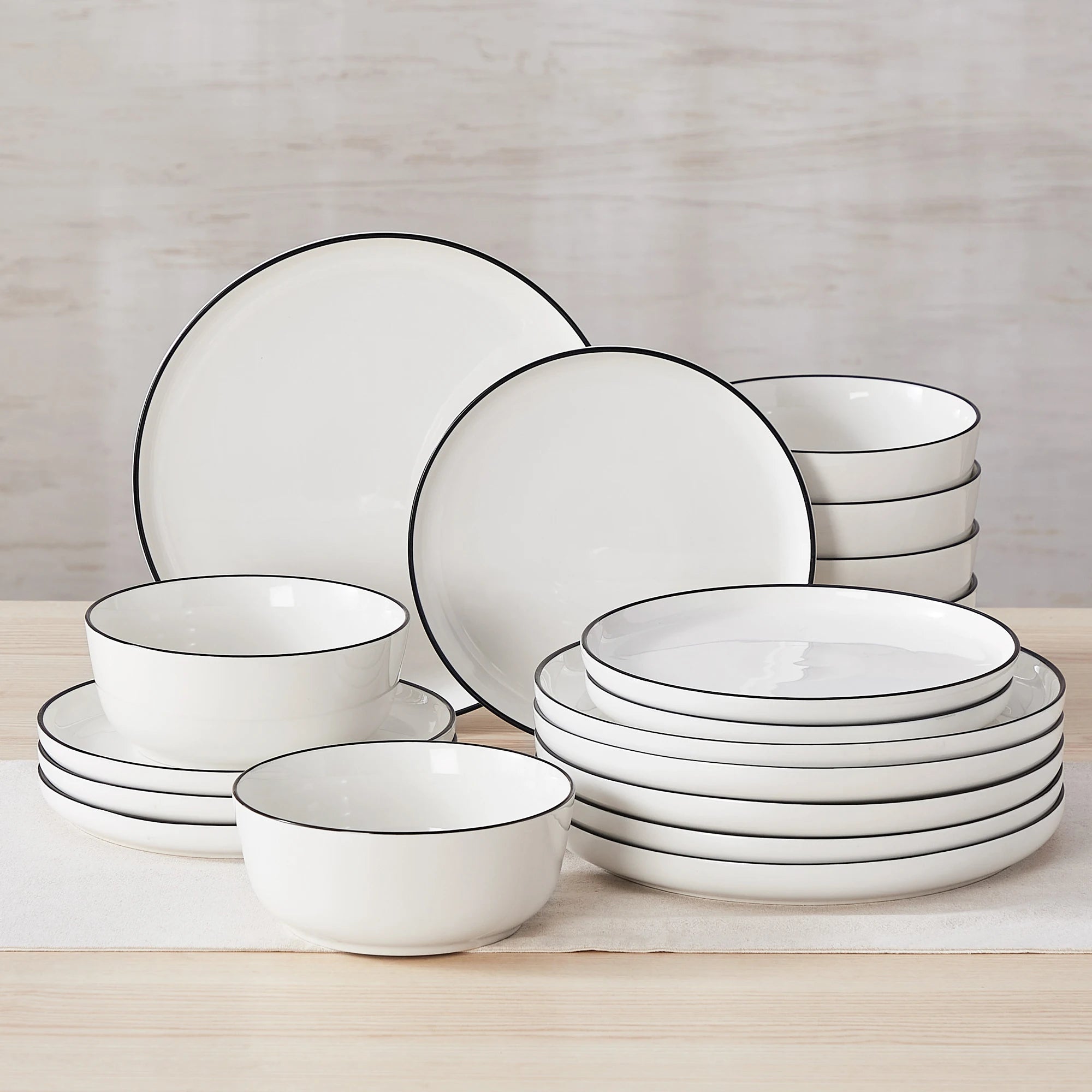 MALACASA 12/16/18/24 PCS Porcelain Plates Dinnerware Sets Ceramic Plates Set with 4/6 PCS Dinner Plate/Dessert/Cereal Bowl/Soup