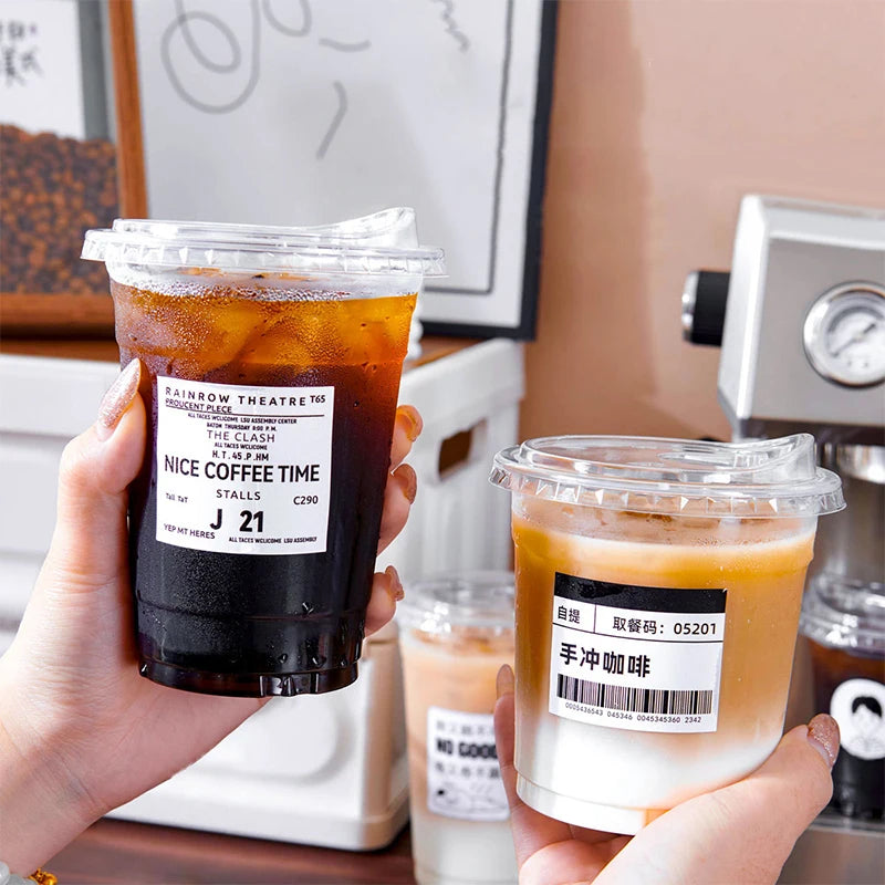 新しい10個のクリアプラスチックカップ（ストローレス蓋付き）、アイスコーヒーまたはジュース、パーティー、スムージー、ミルクセーキ、冷たい飲み物用の使い捨てカップ