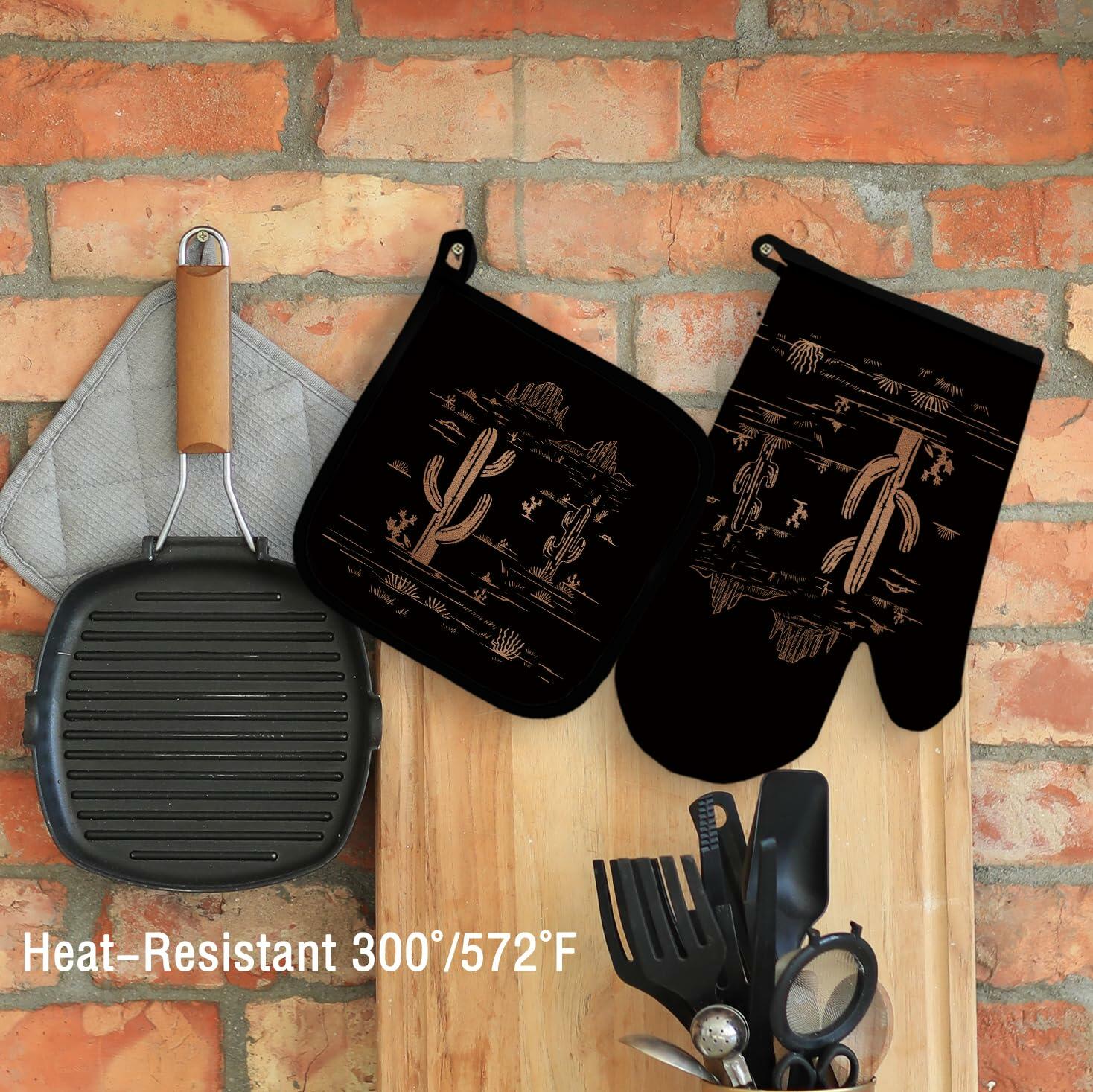 Qeheb Blue Western Cactus Oven Mitts & Pot Holders Set