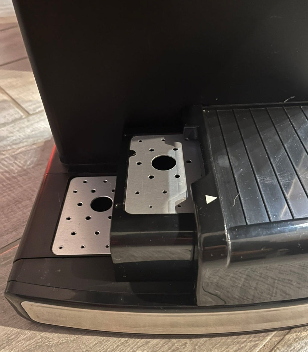Mr. Coffeeエスプレッソ＆カプチーノマシン、ステンレス製、プログラム可能コーヒーメーカー、自動ミルク泡立て器付き、15気圧ポンプ、家庭用に最適、中古品